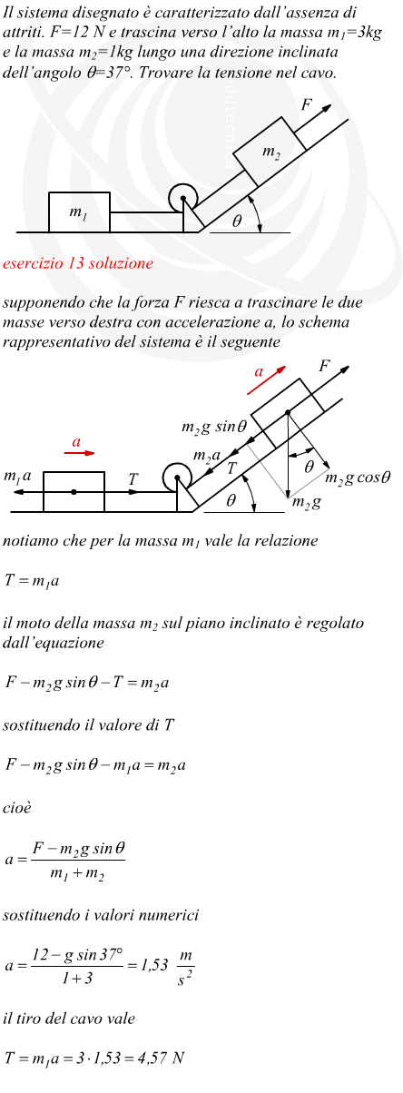 sistema fisico con due masse, carrucola e piano inclinato